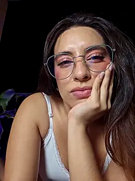 Meganthomson online show from February 13, 3:06 am