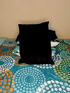 Snapshot of Dereck_jay chatting on November 10, 8:36 pm Dereck jay online show from November 10, 8:36 pm