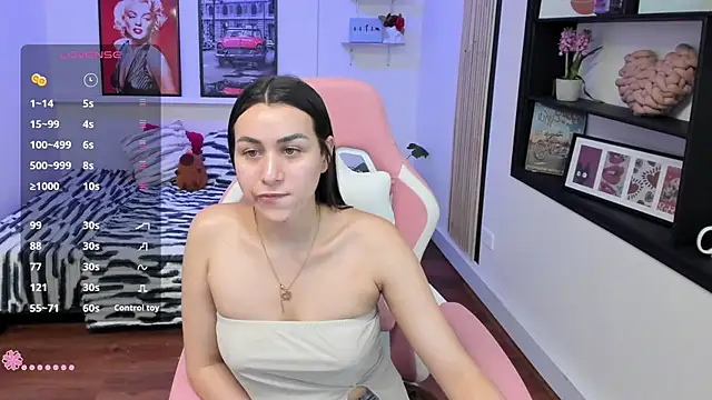 EmmaMyers1 online show from July 18, 10:29 pm