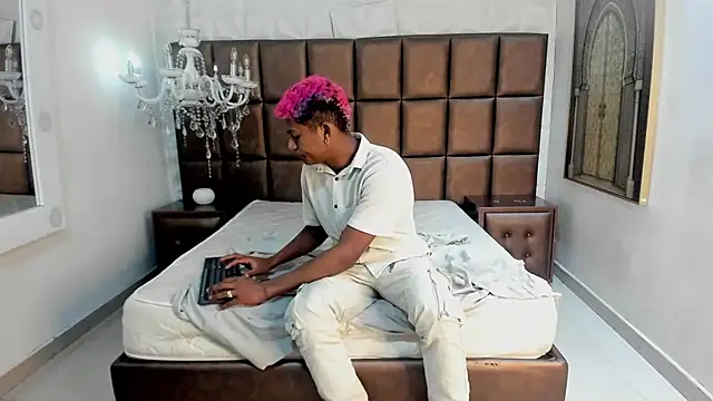 Snapshot of MorenitoDigno chatting on January 8, 6:47 pm MorenitoDigno online show from January 8, 6:47 pm