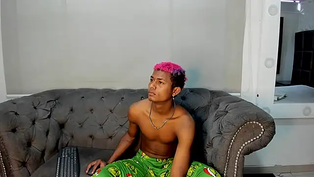 Snapshot of MorenitoDigno chatting on January 9, 6:48 pm MorenitoDigno online show from January 9, 6:48 pm