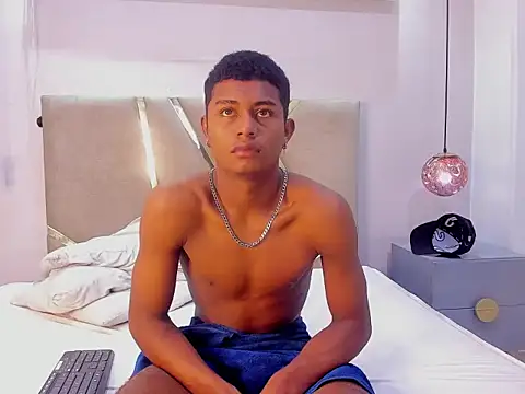 Snapshot of MorenitoDigno chatting on October 24, 7:13 pm MorenitoDigno online show from October 24, 7:13 pm