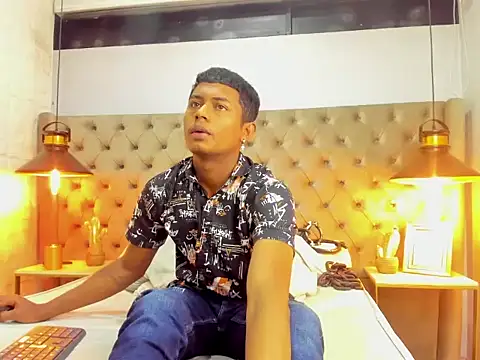 Snapshot of MorenitoDigno chatting on October 25, 6:52 pm MorenitoDigno online show from October 25, 6:52 pm