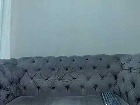 Snapshot of MorenitoDigno chatting on November 5, 6:44 pm MorenitoDigno online show from November 5, 6:44 pm