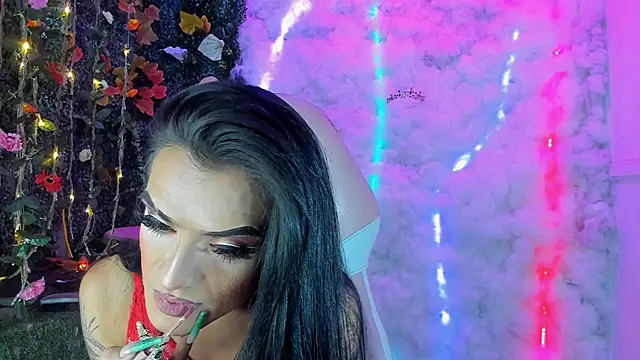 ZAMMIRA online show from December 18, 5:34 am