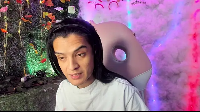 ZAMMIRA online show from January 11, 5:47 am