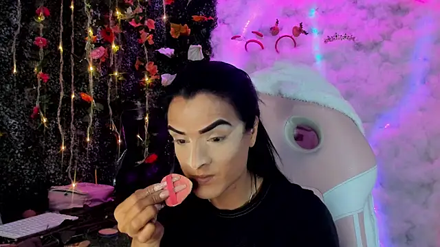 ZAMMIRA online show from January 9, 5:47 am