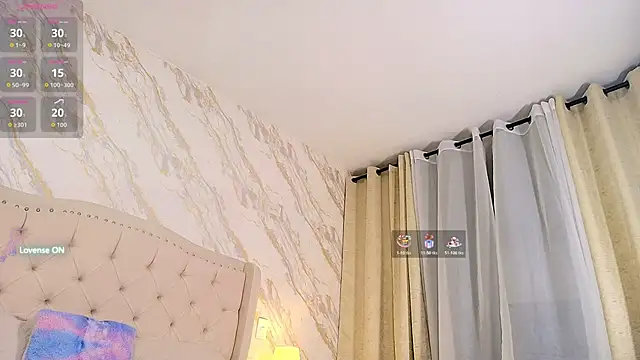 shanell-hott online show from October 31, 4:09 am