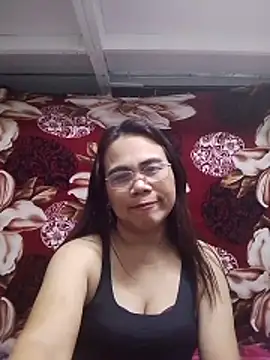 erma joy online show from May 18, 1:06 am