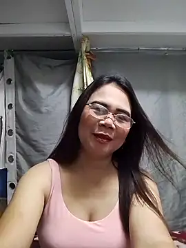 erma joy online show from April 11, 8:45 pm