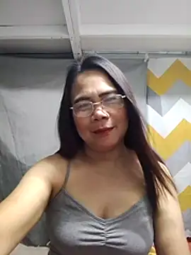 erma joy online show from April 8, 7:15 pm