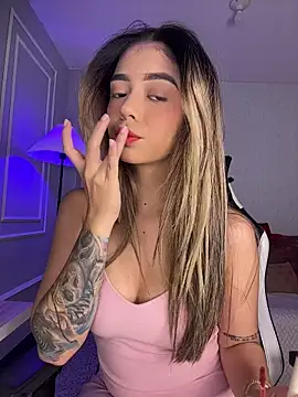 HoneyMollyX online show from November 28, 1:00 pm