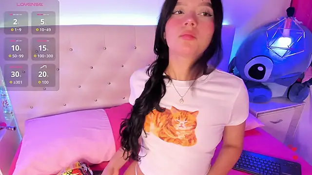 Nara Pink online show from March 27, 7:15 pm