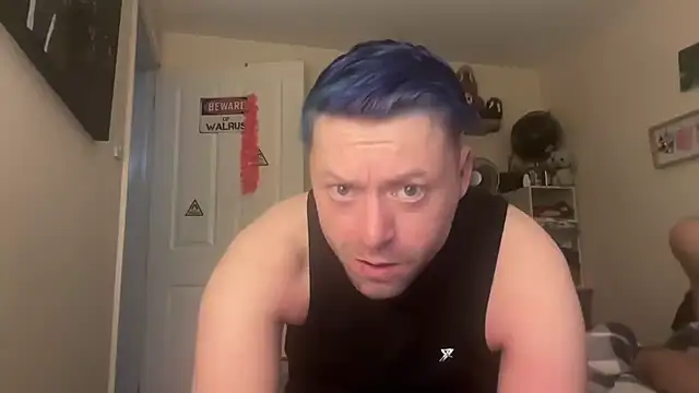 DelayedAnalog720 online show from December 18, 2:43 pm