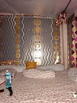 Snapshot of Sweet-Maddlina chatting on November 6, 12:09 pm Sweet-Maddlina online show from November 6, 12:09 pm