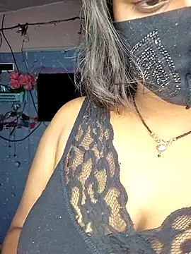Sweet-Maddlina online show from May 27, 1:26 am