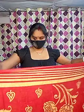 Snapshot of Sweet-Maddlina chatting on February 27, 11:10 am Sweet-Maddlina online show from February 27, 11:10 am