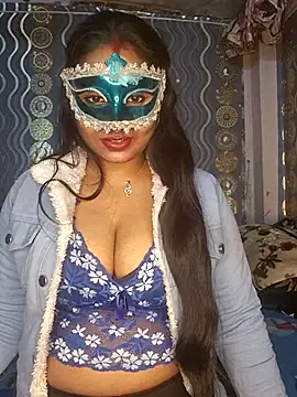 Snapshot of Sweet-Maddlina chatting on November 22, 1:43 pm Sweet-Maddlina online show from November 22, 1:43 pm