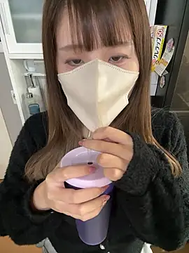 Snapshot of nikukyu_chan chatting on November 6, 1:09 am nikukyu chan online show from November 6, 1:09 am