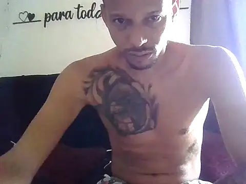 morenodelicia35 online show from November 12, 12:42 pm