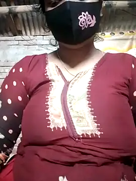 Snapshot of Rupa_xxx11 chatting on October 9, 7:42 am Rupa xxx11 online show from October 9, 7:42 am