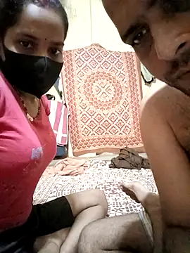Snapshot of Hoty_couple_Sex chatting on November 2, 1:32 am Hoty couple Sex online show from November 2, 1:32 am