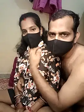 Snapshot of Hoty_couple_Sex chatting on December 21, 5:31 am Hoty couple Sex online show from December 21, 5:31 am