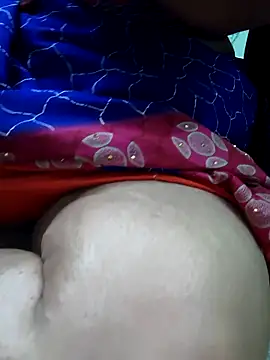 Snapshot of sweetrevathi chatting on October 17, 4:42 pm sweetrevathi online show from October 17, 4:42 pm