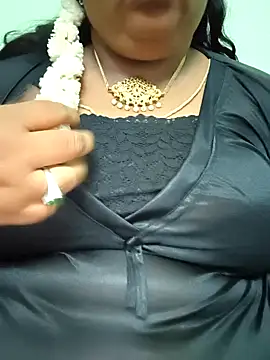 Snapshot of sweetrevathi chatting on October 16, 4:04 pm sweetrevathi online show from October 16, 4:04 pm