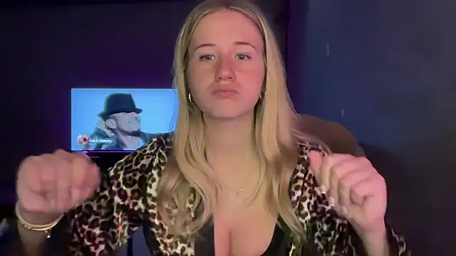 itssosierra online show from June 17, 4:34 am