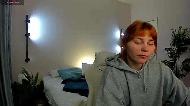 Rene Shine online show from March 7, 5:18 pm