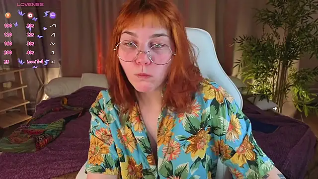 Rene Shine online show from February 5, 4:25 pm