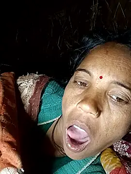 Cutsedi3 online show from January 9, 11:22 pm