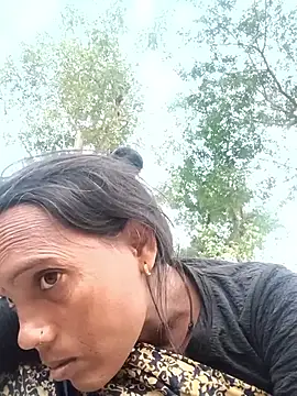 Cutsedi3 online show from November 23, 11:42 am