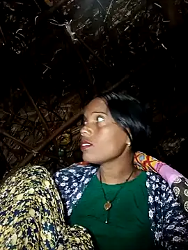 Cutsedi3 online show from November 7, 11:19 pm