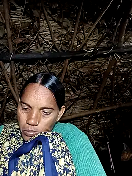 Cutsedi3 online show from November 18, 9:40 pm