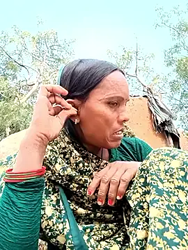 Cutsedi3 online show from November 15, 10:52 am