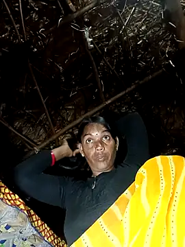 Cutsedi3 online show from November 4, 9:51 pm