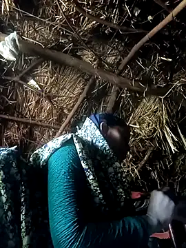 Cutsedi3 online show from November 11, 9:04 am