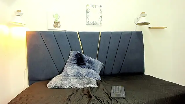 ryder cum23 online show from October 30, 2:47 pm