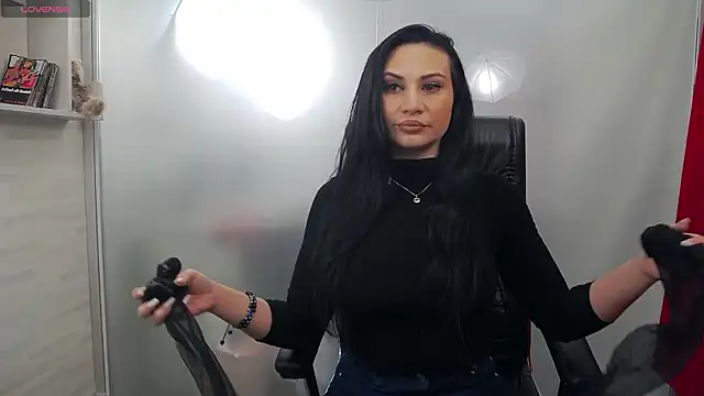 YaraXCox online show from February 28, 4:01 am