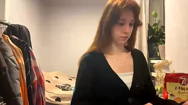 WildPeachh online show from November 14, 5:16 pm