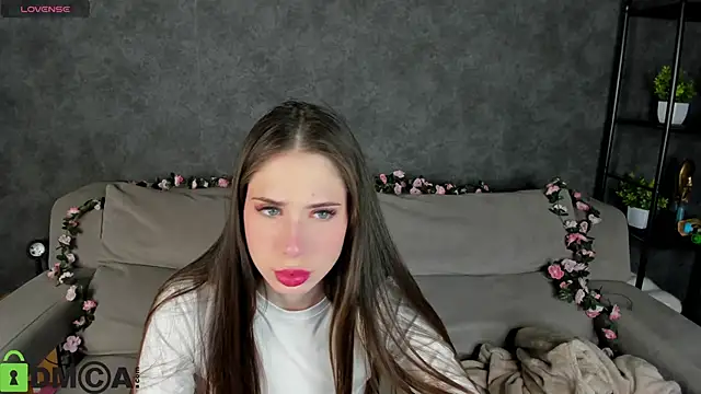 Lana Stones online show from November 4, 12:58 am