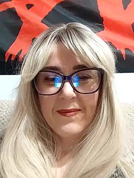 Amelialove42 online show from January 6, 6:45 pm