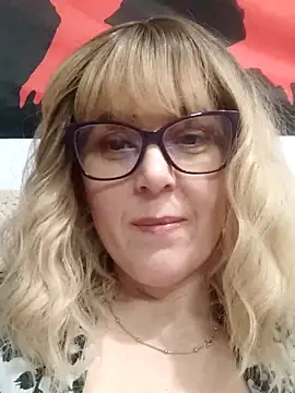 Amelialove42 online show from February 27, 7:35 pm