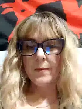 Amelialove42 online show from February 16, 8:51 pm