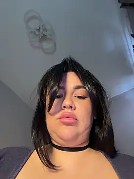 SwittieKendra online show from February 20, 6:19 am