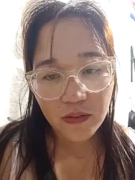 Snapshot of PussyCherry chatting on October 18, 10:39 am PussyCherry online show from October 18, 10:39 am