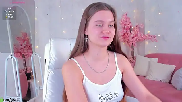 Snapshot of Renesmy_Black chatting on February 9, 11:47 pm Renesmy Black online show from February 9, 11:47 pm