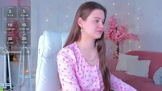 Snapshot of Renesmy_Black chatting on February 11, 11:48 pm Renesmy Black online show from February 11, 11:48 pm